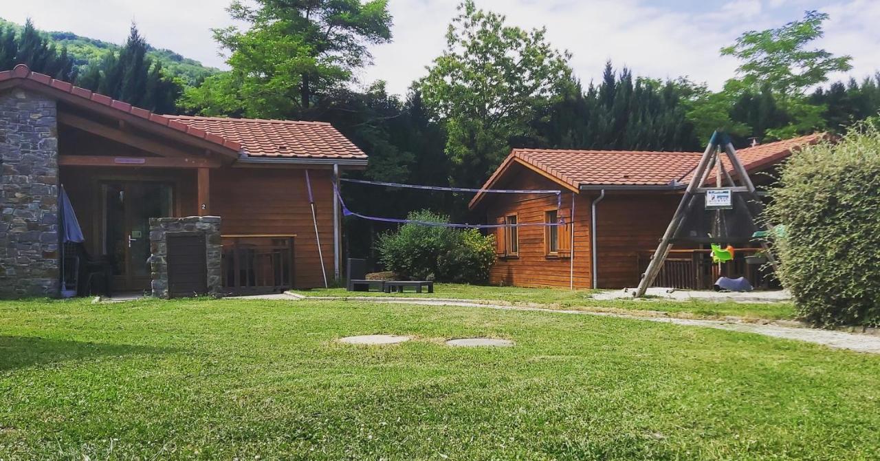 Aparthotel Le Hameau du Comté de Foix Mercus-Garrabet Exterior foto